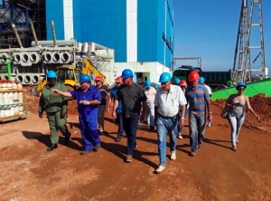 Vice President Miguel Díaz-Canel tours the Guiteras power plant