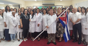 Cuban doctors, ready to fly abroad. Photo: Minrex